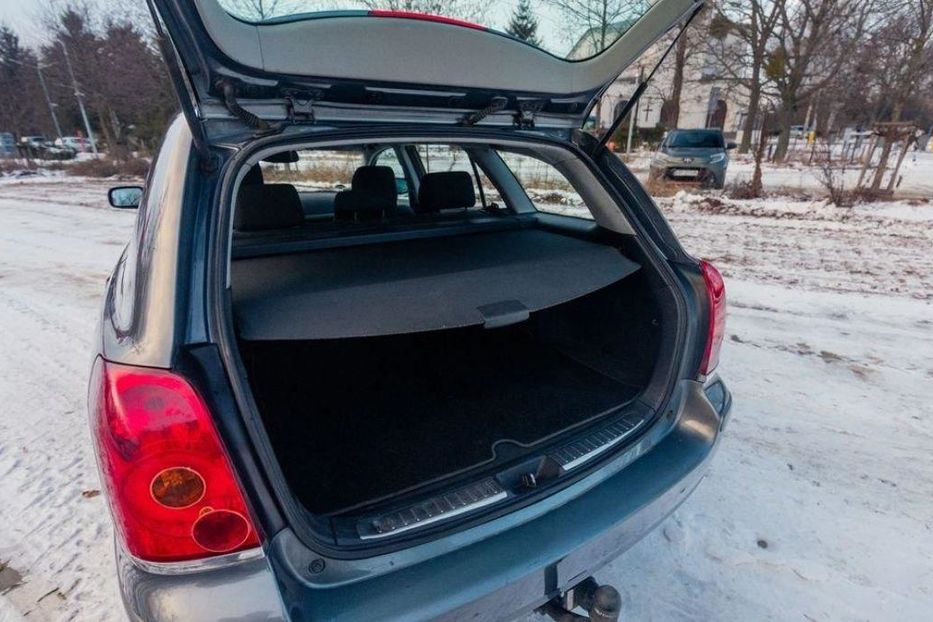 Продам Toyota Avensis 2008 года в Харькове