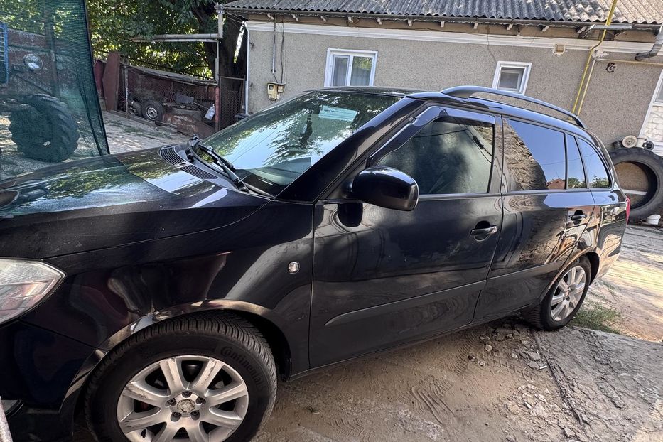 Продам Skoda Fabia 2011 года в г. Рени, Одесская область