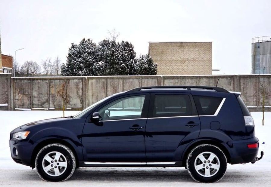 Продам Mitsubishi Outlander 2009 года в г. Изюм, Харьковская область