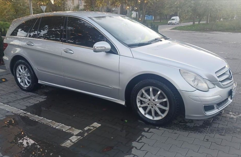 Продам Mercedes-Benz R 320 2006 года в Николаеве