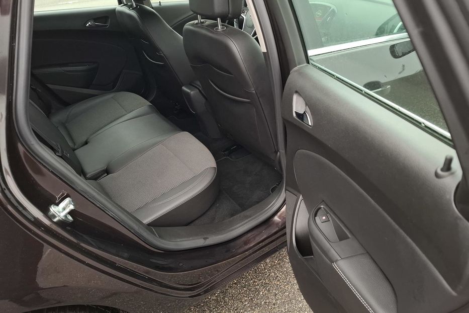 Продам Opel Astra J Космо 2014 года в г. Боярка, Киевская область