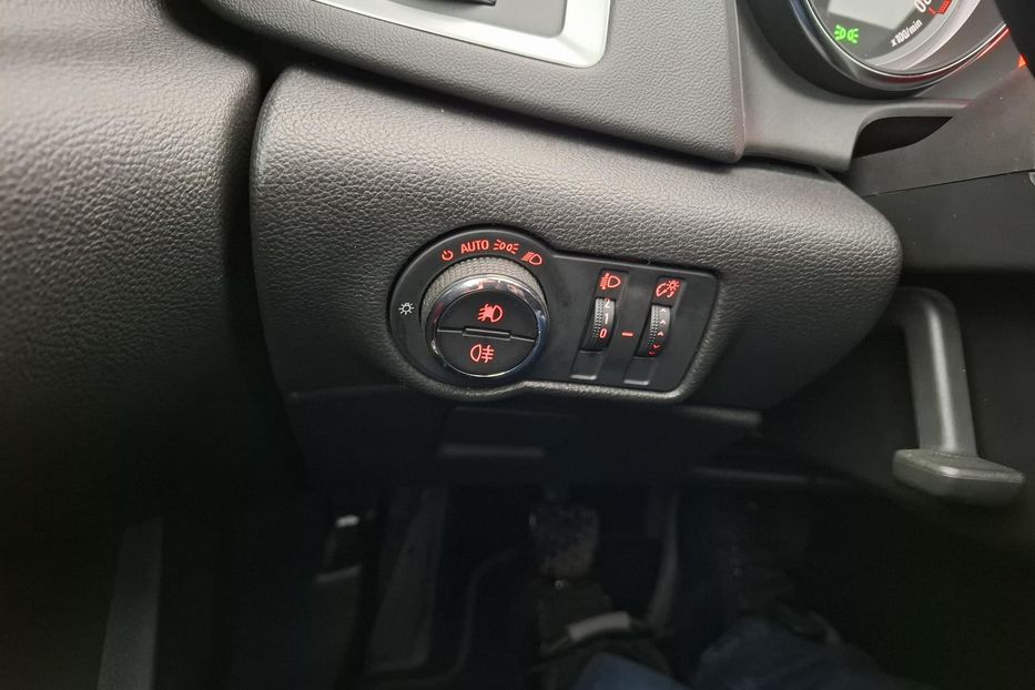 Продам Opel Astra J Космо 2014 года в г. Боярка, Киевская область