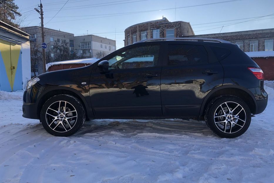 Продам Nissan Qashqai Nissan Qashqai 2.0 CVТ (141 к. 2013 года в Житомире
