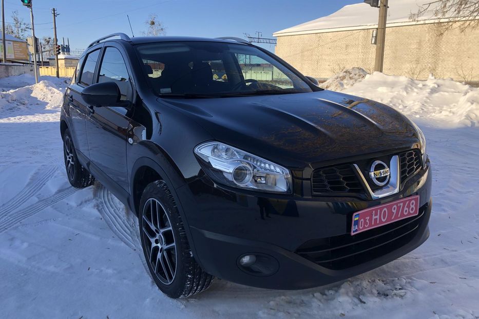 Продам Nissan Qashqai Nissan Qashqai 2.0 CVТ (141 к. 2013 года в Житомире