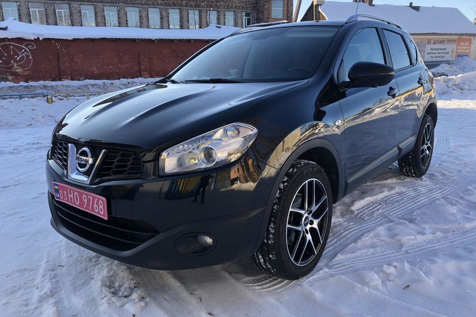 Продам Nissan Qashqai Nissan Qashqai 2.0 CVТ (141 к. 2013 года в Житомире