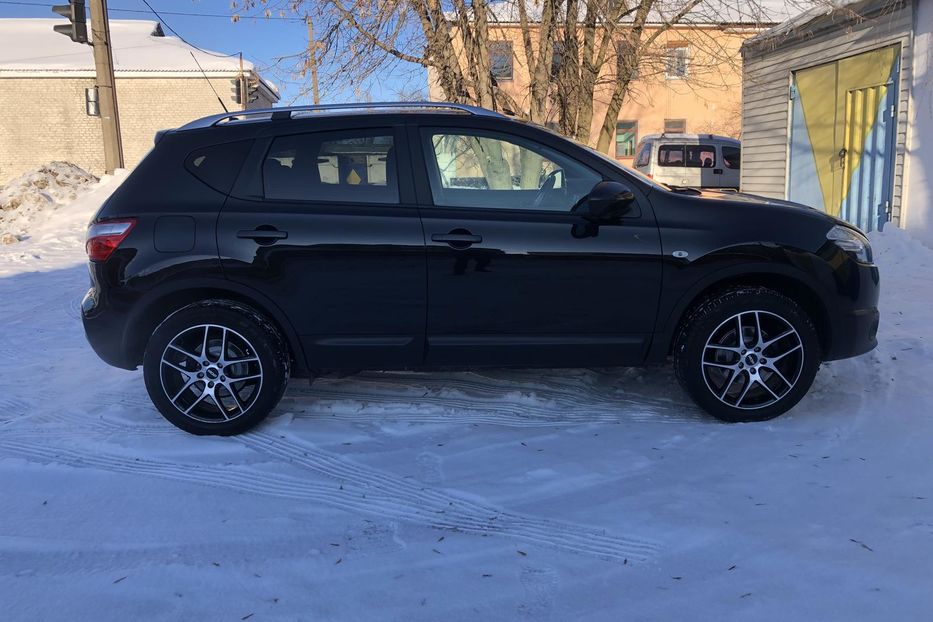 Продам Nissan Qashqai Nissan Qashqai 2.0 CVТ (141 к. 2013 года в Житомире