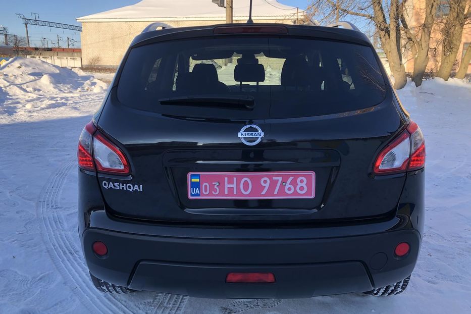 Продам Nissan Qashqai Nissan Qashqai 2.0 CVТ (141 к. 2013 года в Житомире