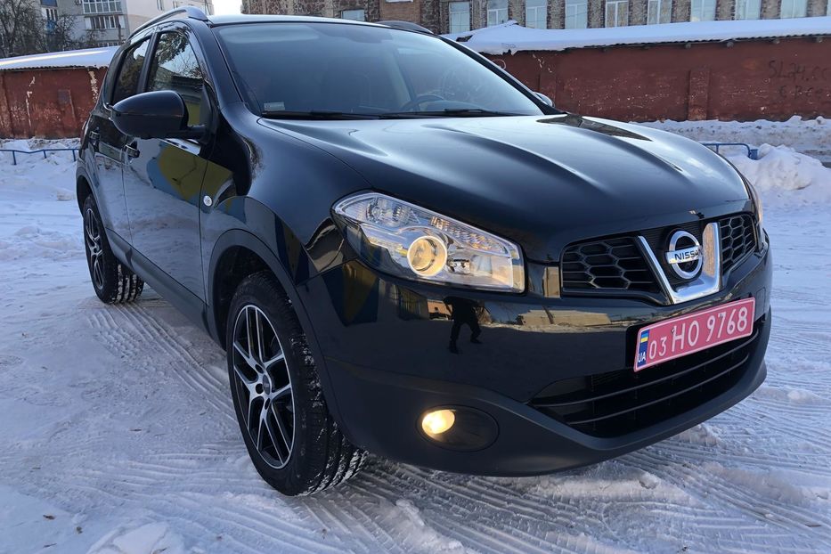 Продам Nissan Qashqai Nissan Qashqai 2.0 CVТ (141 к. 2013 года в Житомире