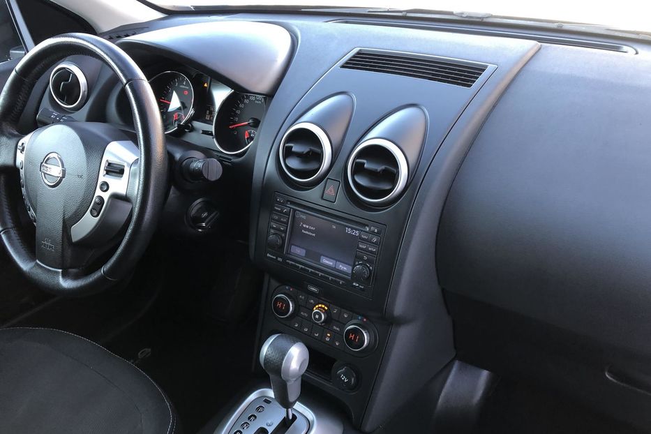 Продам Nissan Qashqai Nissan Qashqai 2.0 CVТ (141 к. 2013 года в Житомире