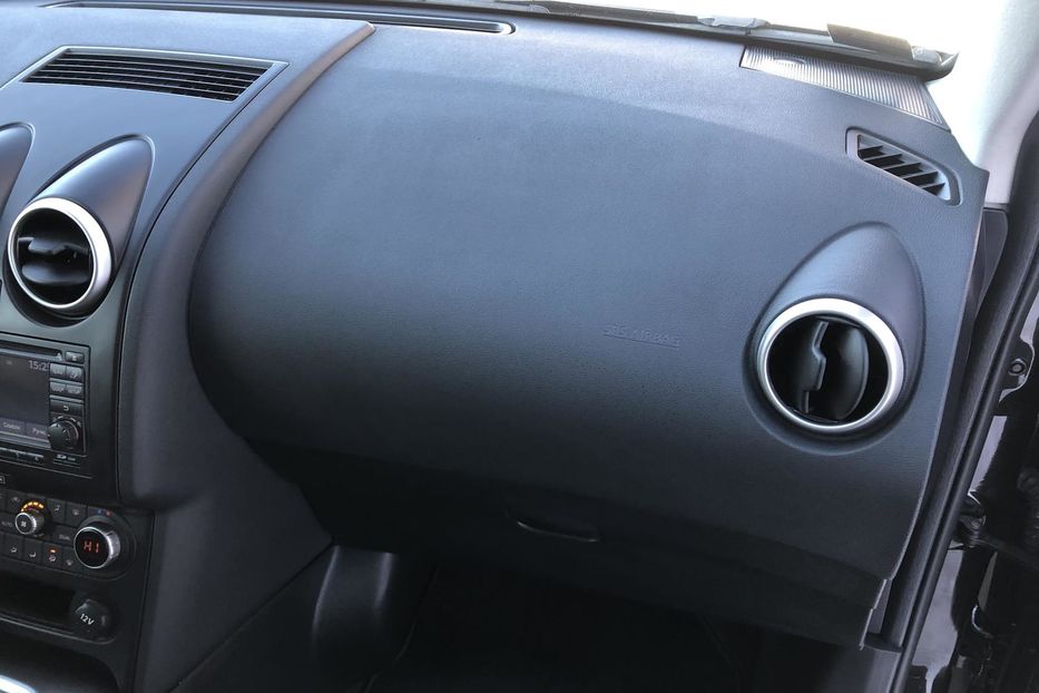 Продам Nissan Qashqai Nissan Qashqai 2.0 CVТ (141 к. 2013 года в Житомире