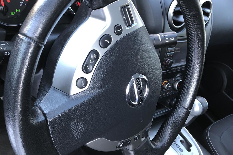 Продам Nissan Qashqai Nissan Qashqai 2.0 CVТ (141 к. 2013 года в Житомире