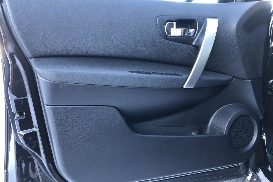 Продам Nissan Qashqai Nissan Qashqai 2.0 CVТ (141 к. 2013 года в Житомире