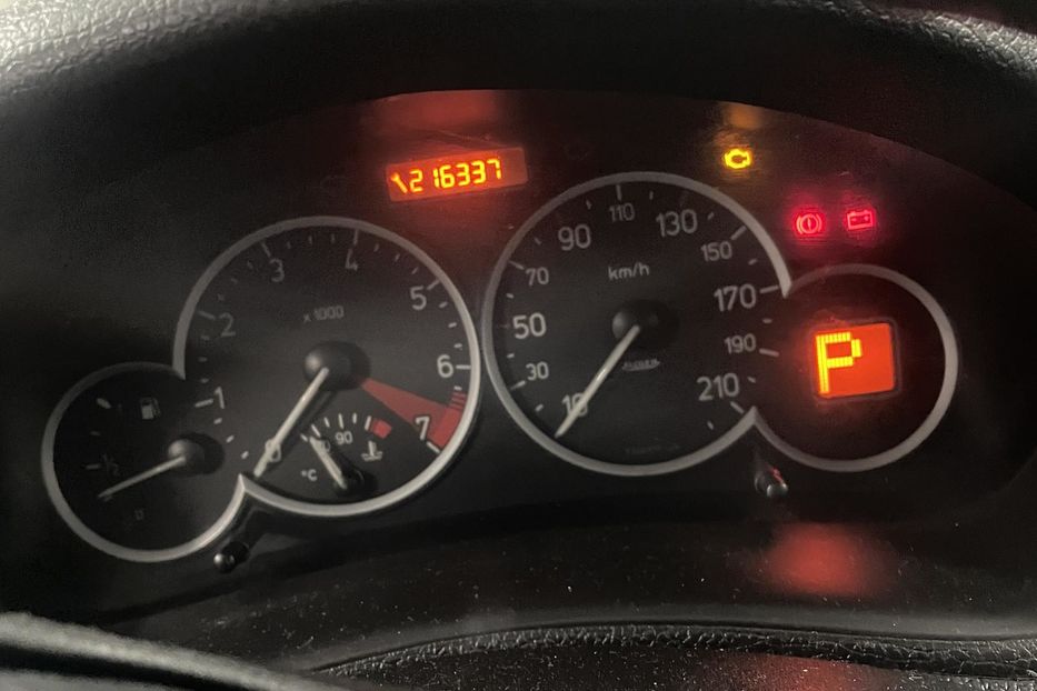 Продам Peugeot 206 2005 года в г. Узин, Киевская область