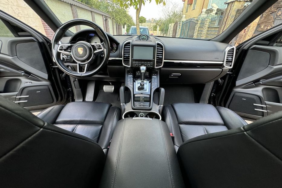 Продам Porsche Cayenne 2015 года в Одессе
