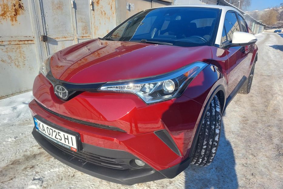 Продам Toyota C-HR Автомат 2018 года в Киеве