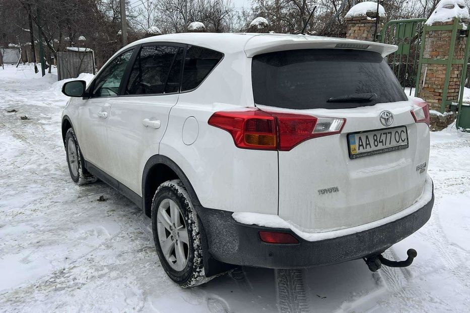 Продам Toyota Rav 4 LOUNGE 2013 года в Киеве