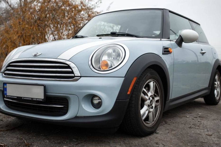 Продам MINI Cooper 2013 года в Киеве