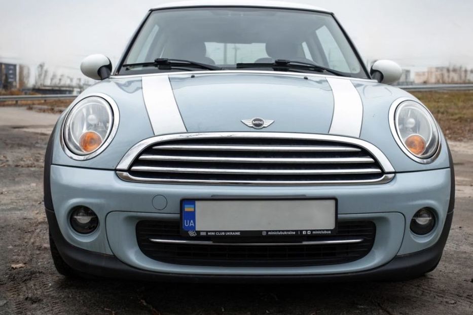 Продам MINI Cooper 2013 года в Киеве