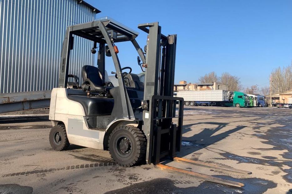 Продам Nissan F 2012 року 2012 года в Чернигове