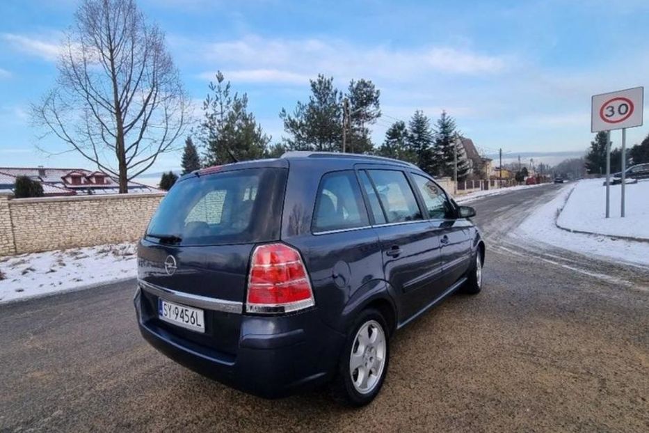 Продам Opel Zafira 2006 года в Харькове