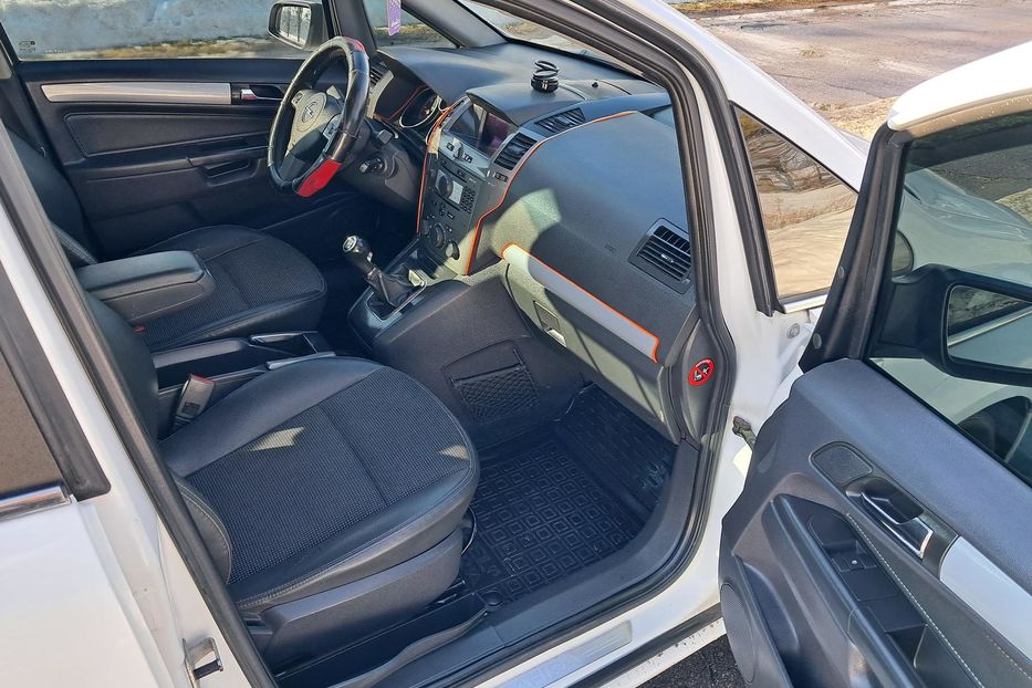 Продам Opel Zafira 1.9CDTI 2007 года в г. Гайсин, Винницкая область
