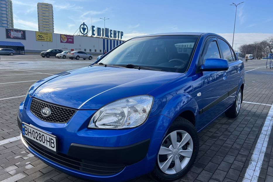 Продам Kia Rio 2 2006 года в Одессе