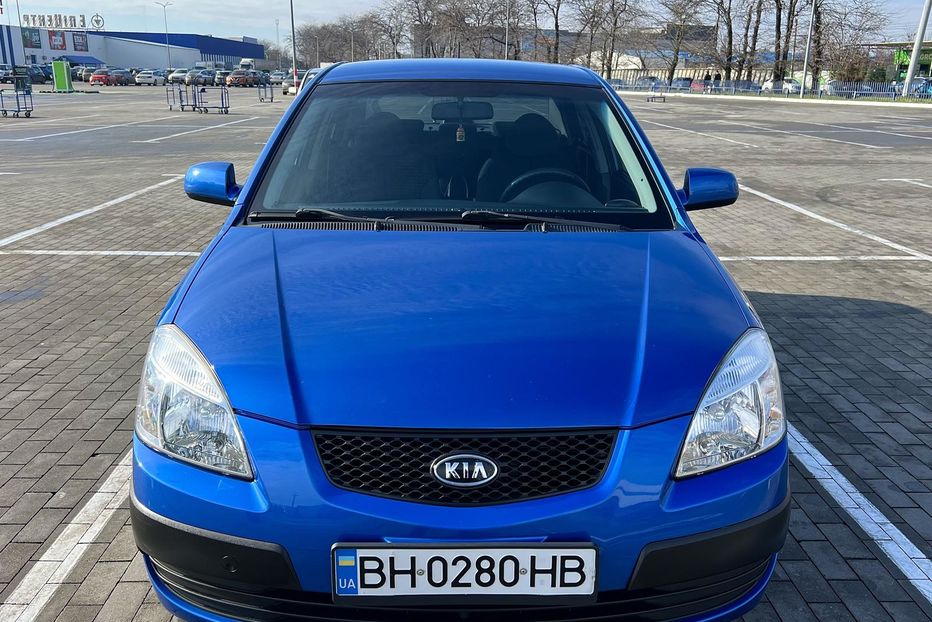 Продам Kia Rio 2 2006 года в Одессе