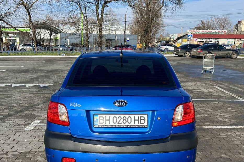Продам Kia Rio 2 2006 года в Одессе