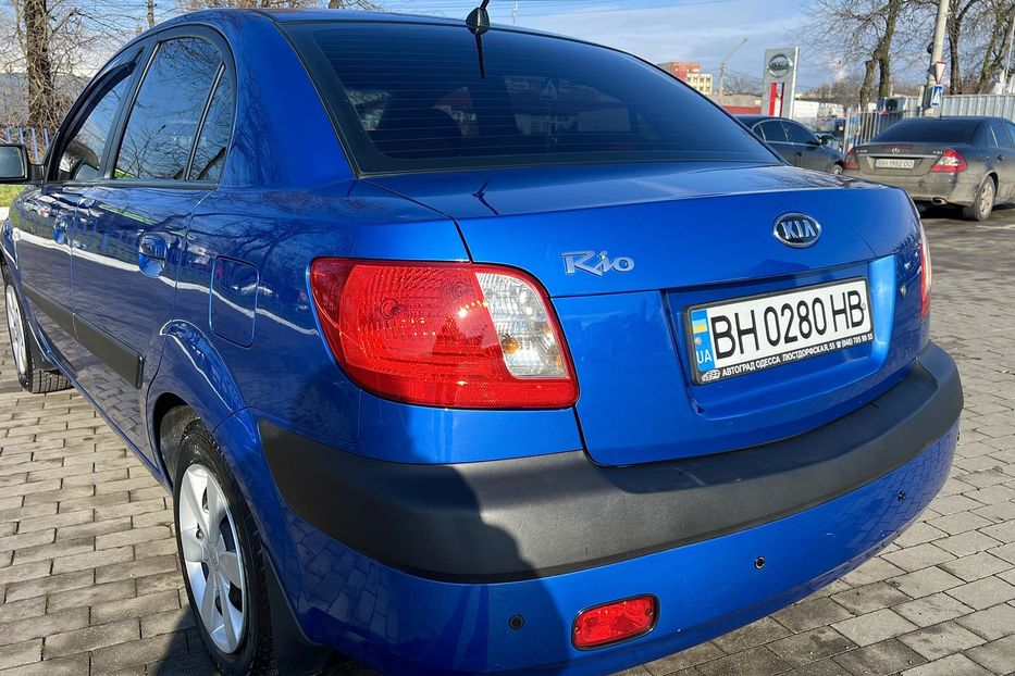 Продам Kia Rio 2 2006 года в Одессе