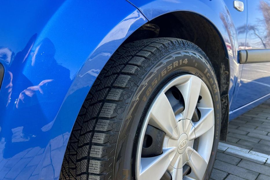 Продам Kia Rio 2 2006 года в Одессе