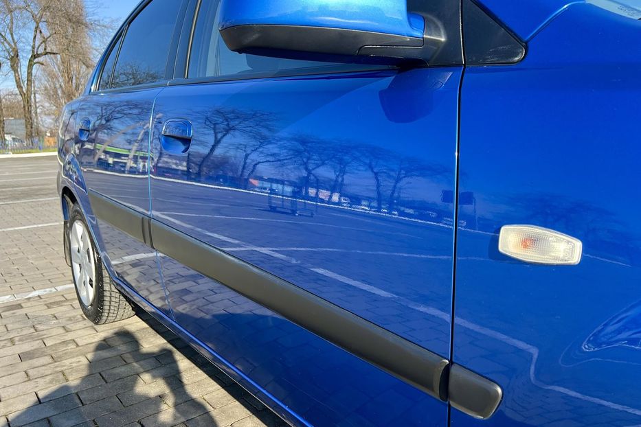 Продам Kia Rio 2 2006 года в Одессе