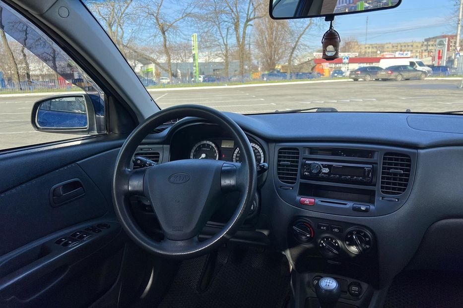Продам Kia Rio 2 2006 года в Одессе