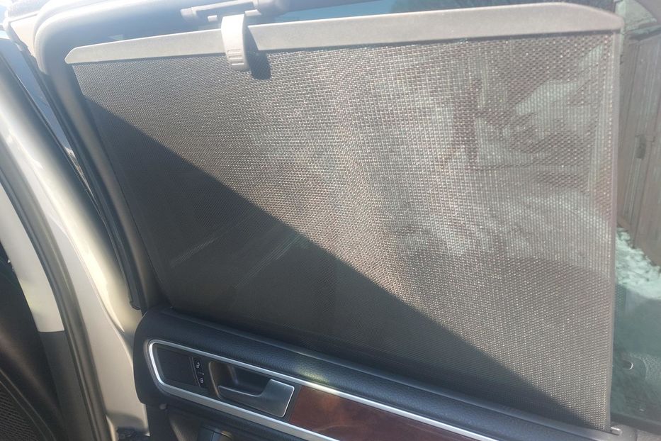 Продам Volkswagen Touareg Гібрид 2011 года в Киеве