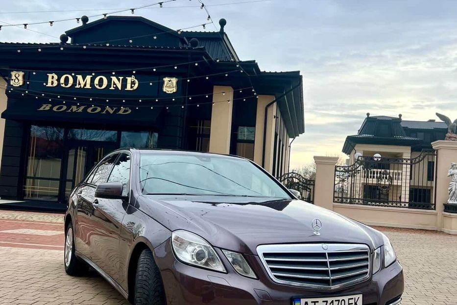 Продам Mercedes-Benz E-Class 200 2011 года в г. Снятин, Ивано-Франковская область