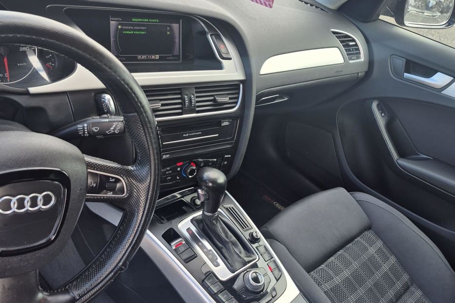 Продам Audi A4 2011 года в г. Чагор, Черновицкая область