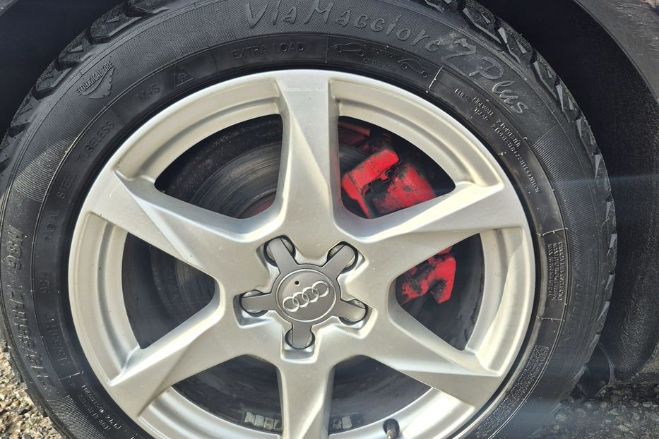 Продам Audi A4 2011 года в г. Чагор, Черновицкая область