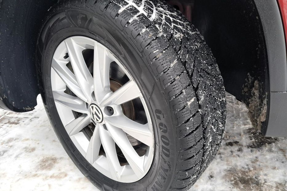 Продам Volkswagen Tiguan 2,0 ТСІ 2015 года в Черкассах