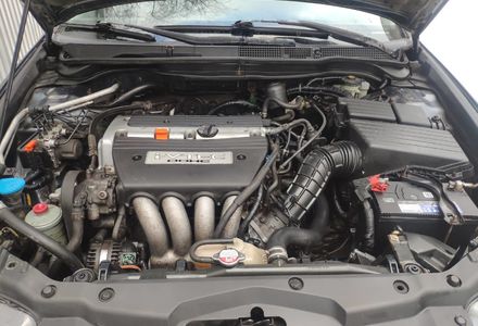 Продам Honda Accord 2004 года в Киеве