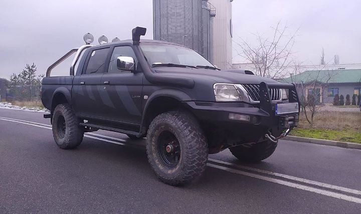 Продам Mitsubishi L 200 2003 года в Харькове