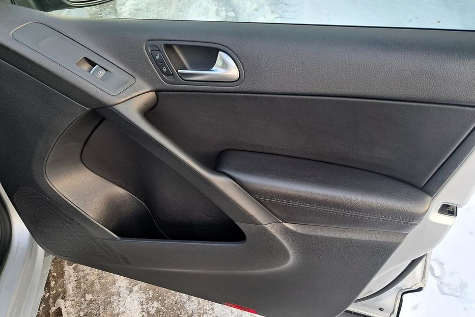 Продам Volkswagen Tiguan 2,0 ТСІ 2017 года в Черкассах