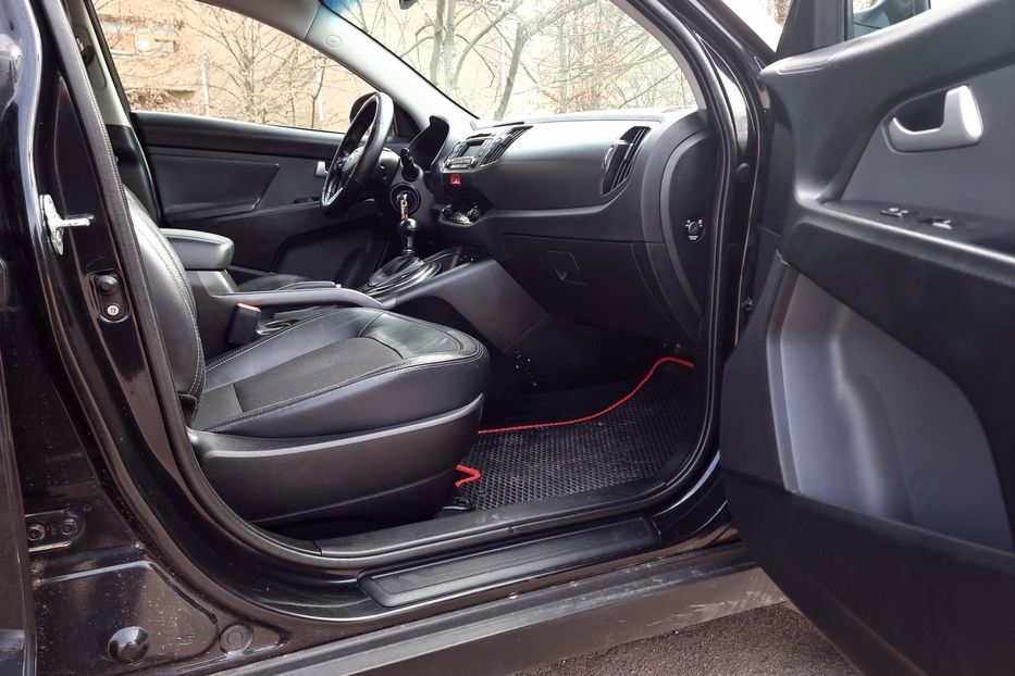 Продам Kia Sportage 2010 года в Николаеве