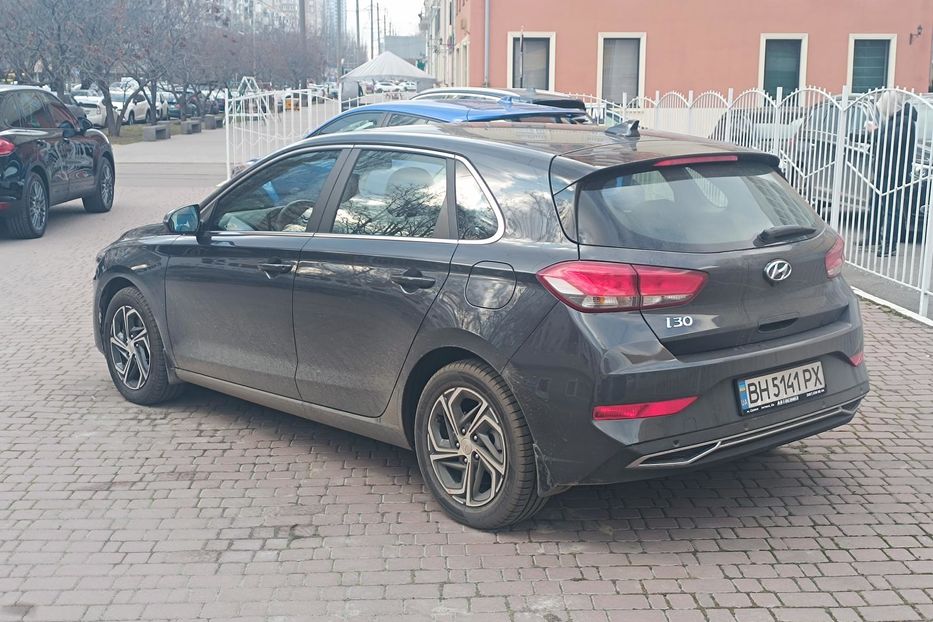 Продам Hyundai i30  1.5 AT Style 2022 года в Одессе
