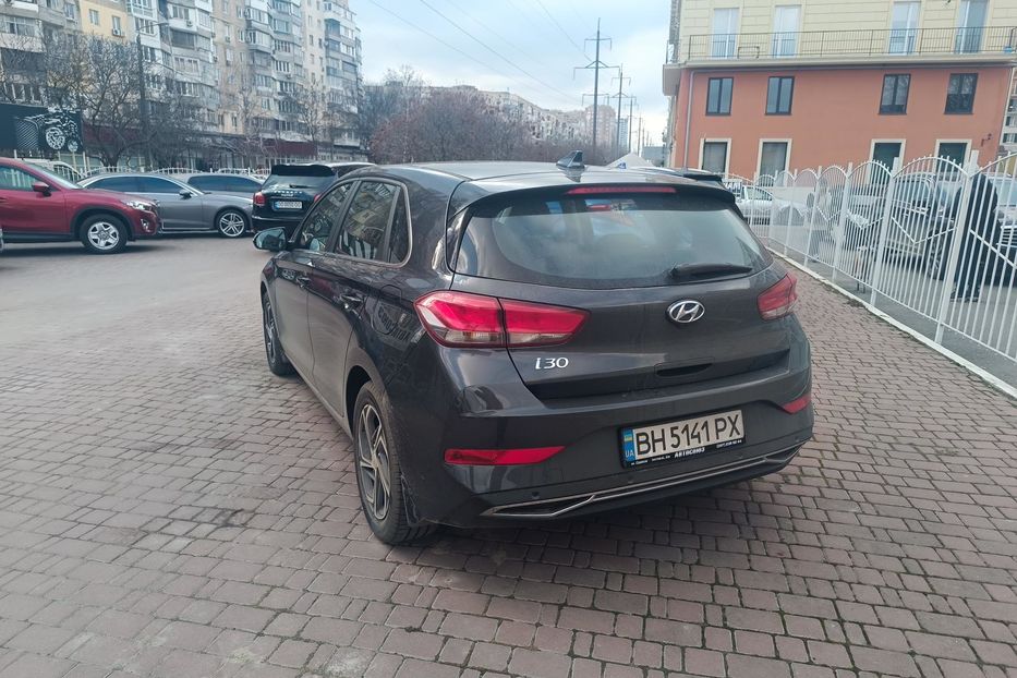 Продам Hyundai i30  1.5 AT Style 2022 года в Одессе
