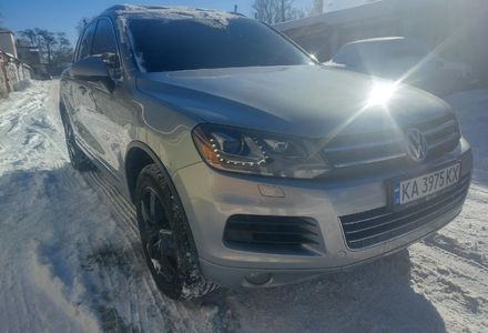 Продам Volkswagen Touareg Гибрид 2011 года в Киеве