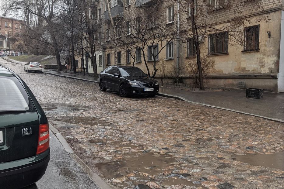 Продам Mazda 3 Base 2008 года в Харькове