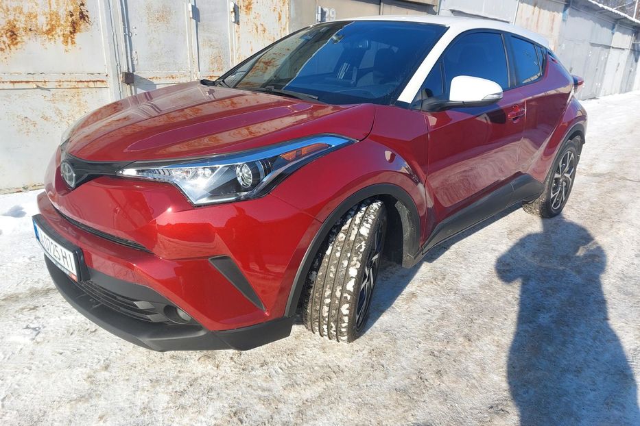 Продам Toyota C-HR Автомат 2018 года в Киеве