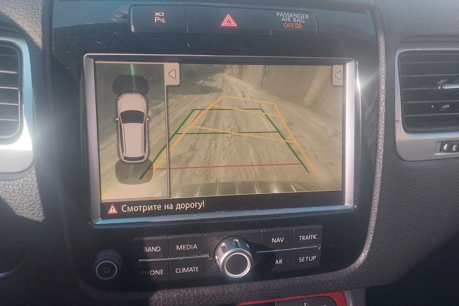 Продам Volkswagen Touareg Гибрид 2011 года в Киеве