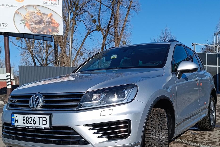 Продам Volkswagen Touareg 2015 года в г. Обухов, Киевская область