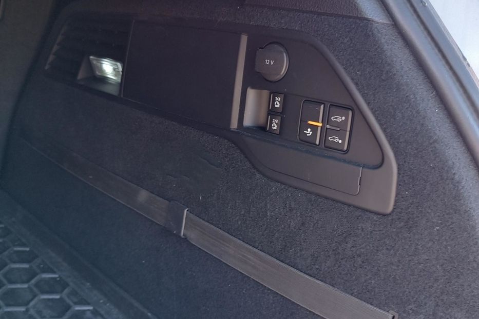 Продам Volkswagen Touareg 2015 года в г. Обухов, Киевская область