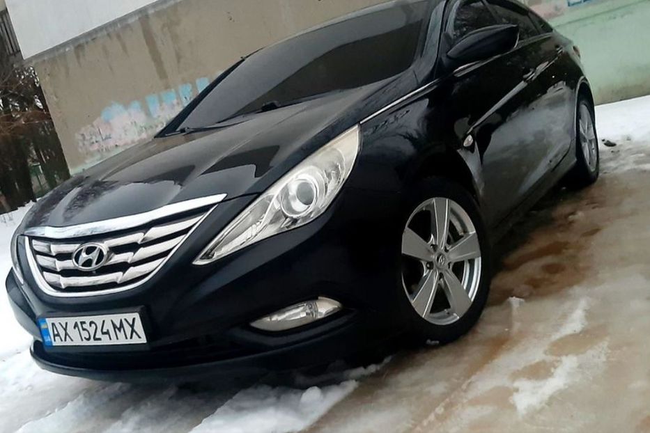Продам Hyundai Sonata YF 2010 года в Харькове